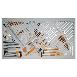 Assortment of 106 tools for agricultural, building and earth-moving machinery, 5902MT