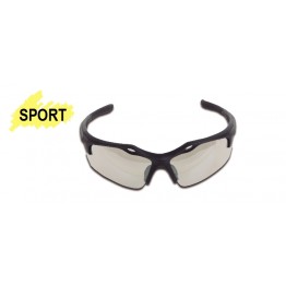 Safety glasses with clear polycarbonate lenses