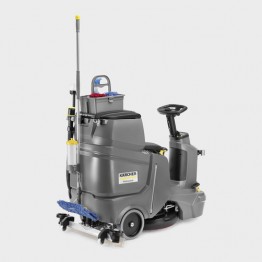 Ride-on Scrubber Drier with Disc Brush, BD 50/70 R Classic Bp Pack